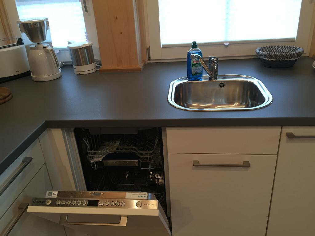 Ferienwohnung Ostermair Apartment Gudiberg جارمش بارتنكيرشن الغرفة الصورة