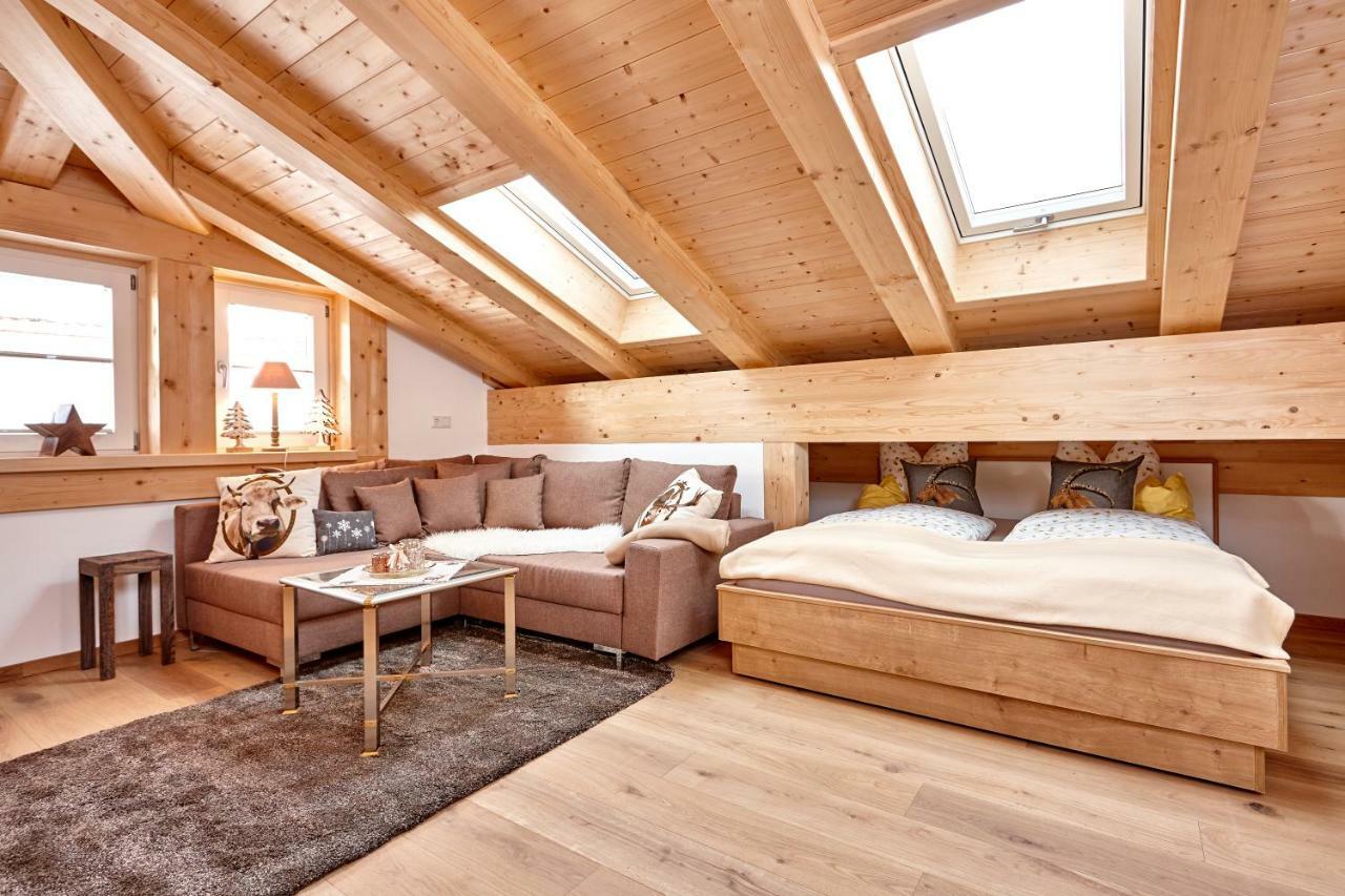 Ferienwohnung Ostermair Apartment Gudiberg جارمش بارتنكيرشن المظهر الخارجي الصورة